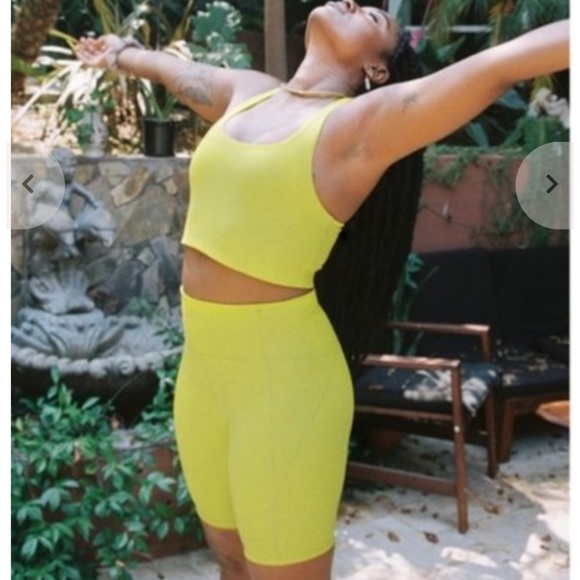 Girlfriend Collective Compression High-Rise Bike Short - Picture 12 of 13